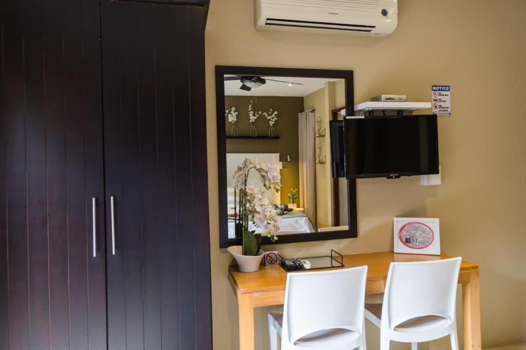 נלספרויט Mariu Upmarket Accommodation מראה חיצוני תמונה